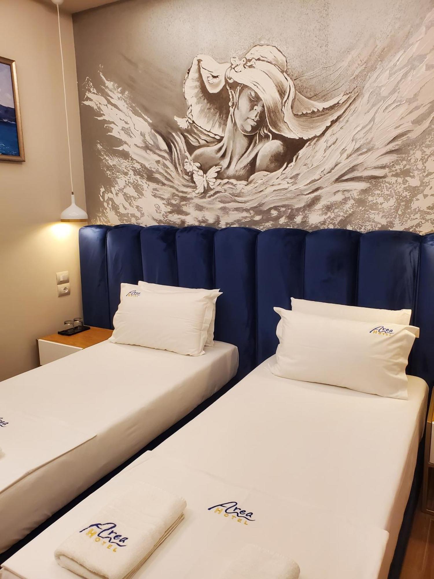 Area Hotel Ксамил Екстериор снимка