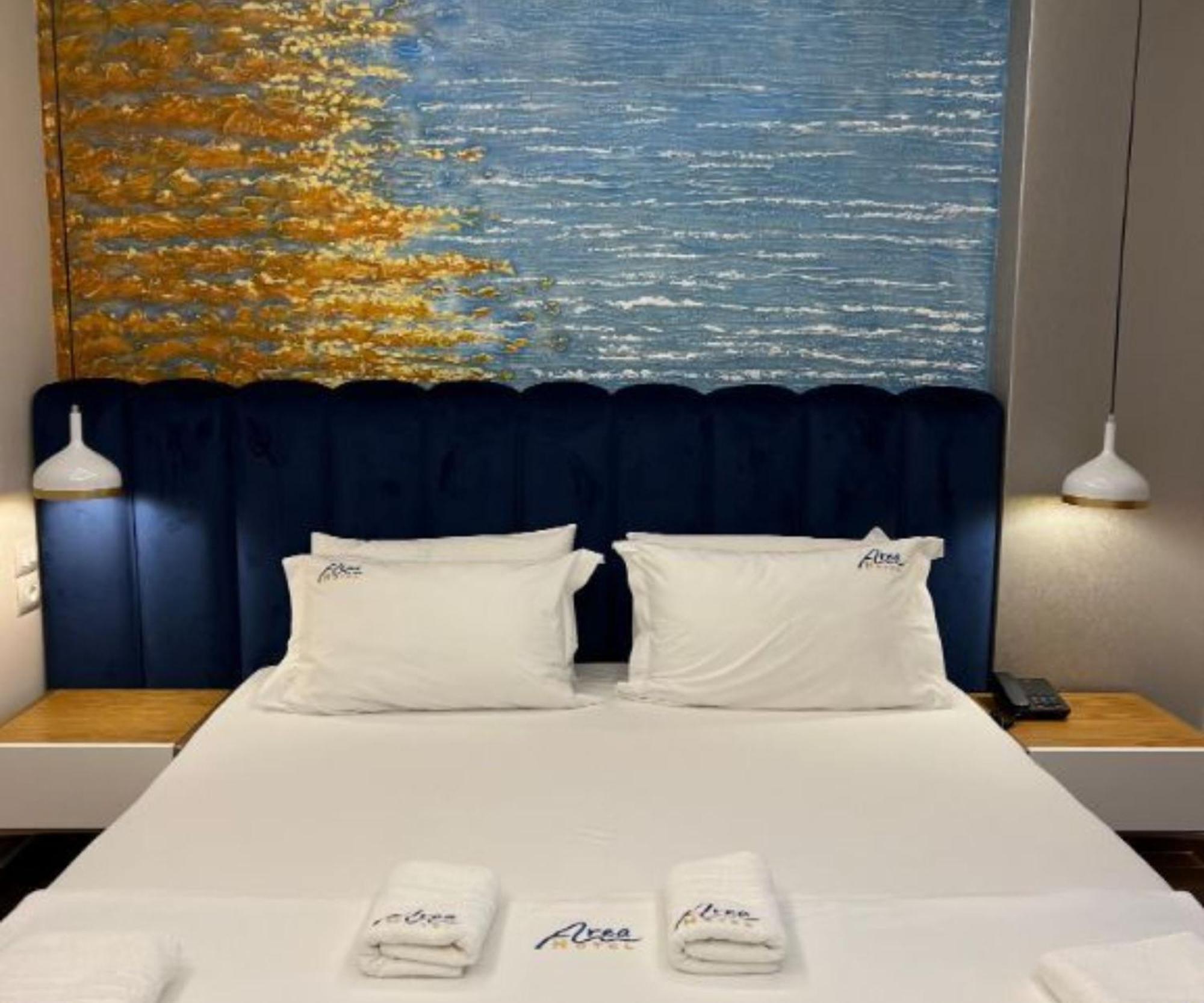Area Hotel Ксамил Екстериор снимка