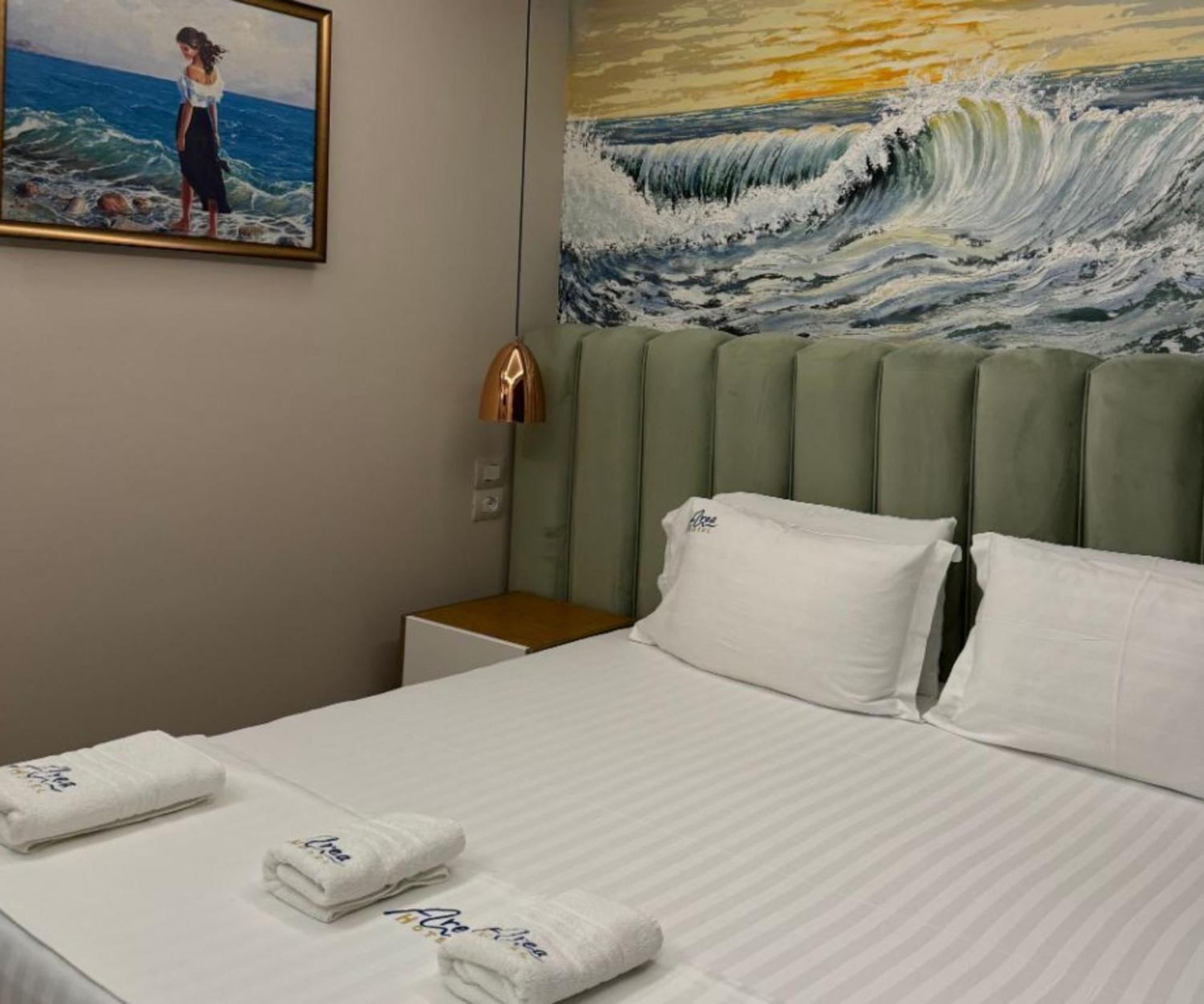 Area Hotel Ксамил Екстериор снимка