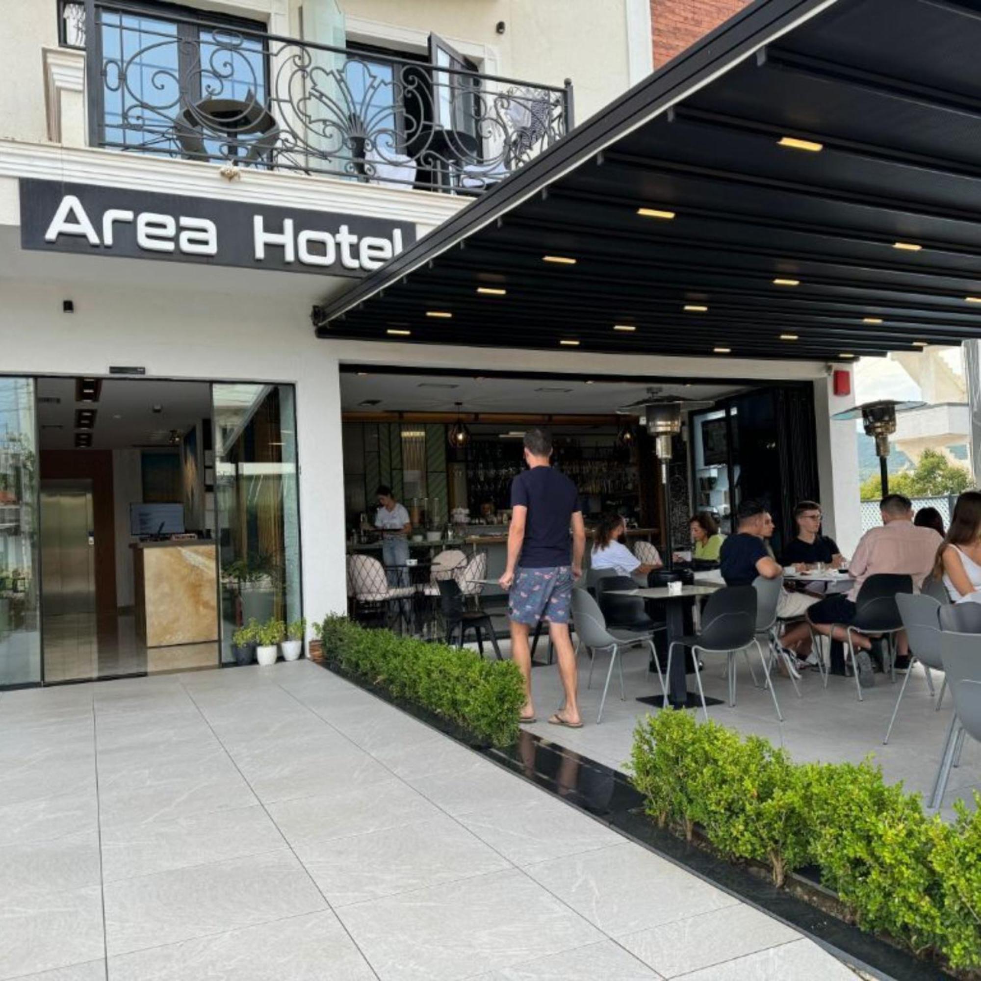 Area Hotel Ксамил Екстериор снимка